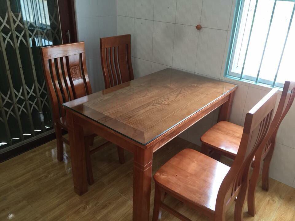 Bộ bàn ăn 4 ghế gỗ sồi màu cánh gián MS 4.3