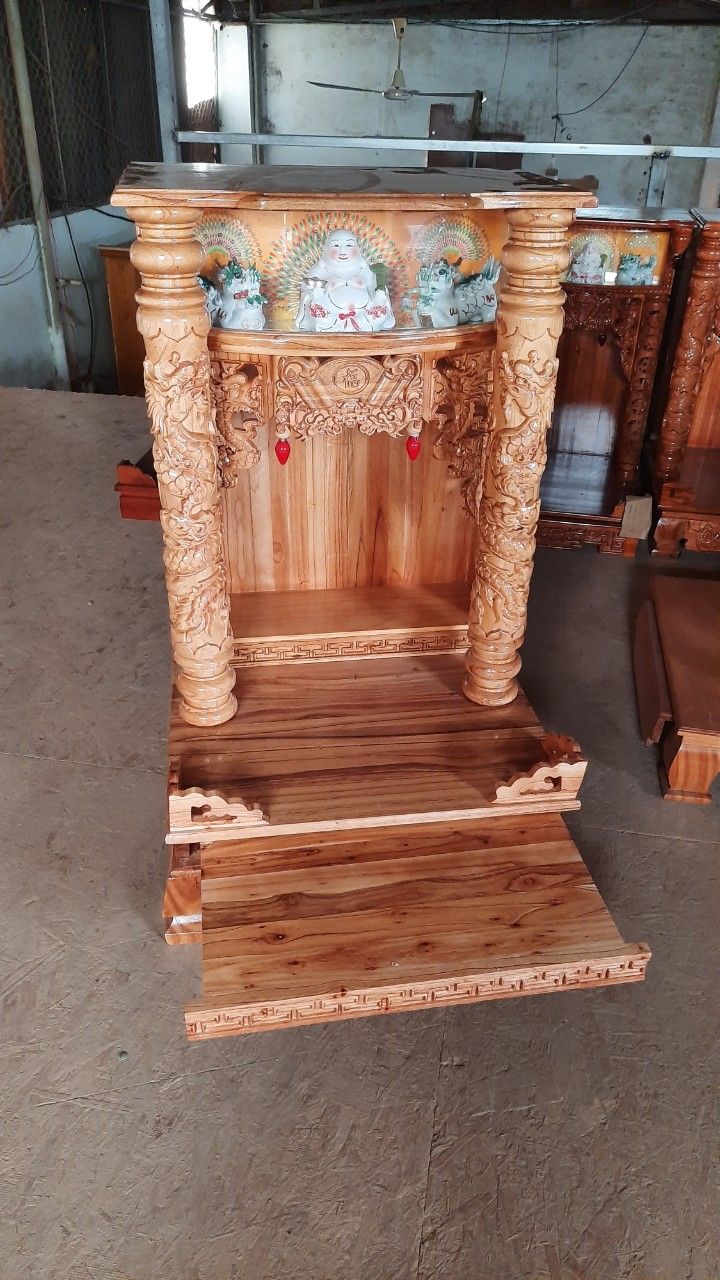 Bàn_thờ_ông_địa_gỗ_xoan_60_x_98a.jpg